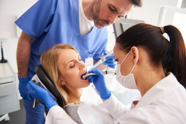 Best Tooth Extraction  in Parkersburg, IA